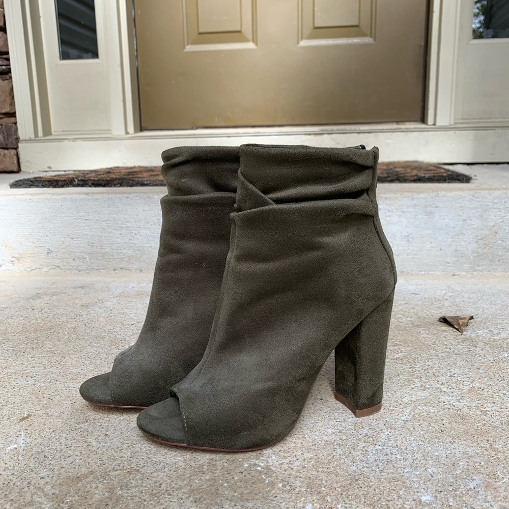 Windsor Heels/ Booties Womens size 7